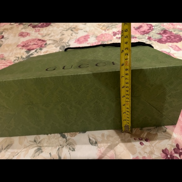 GUCCI Box And Paper Bag - Picture 8 of 8